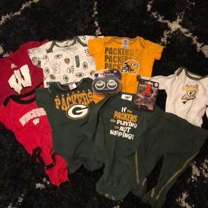 Wisconsin badgers packers lot 3 month
